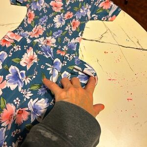 Absolutely adorable one piece ankle length floral romper WITH POCKETS ;)